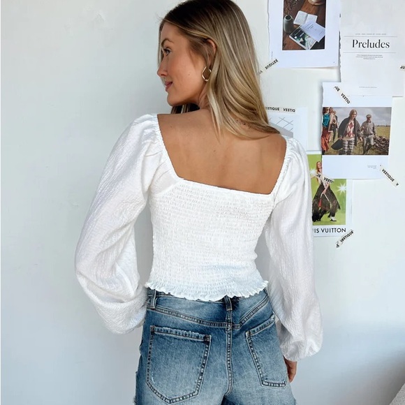 🌸SOLD🌸 Vestique Struck by Cupid Top - Picture 2 of 8